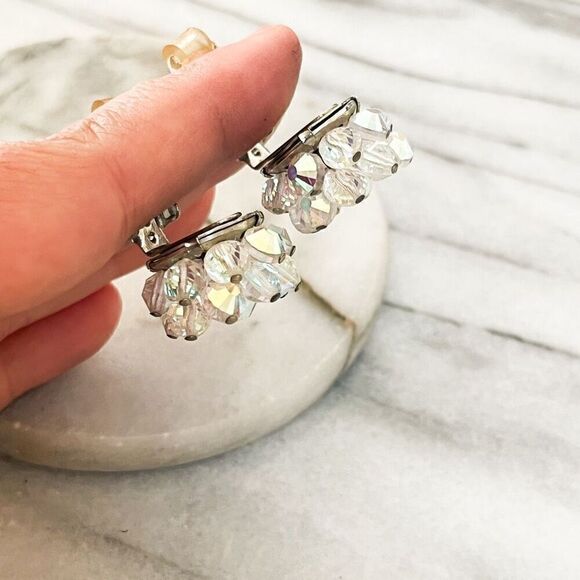 Vintage Signed Hobe Earrings AB Crystal Faceted Beads Clip On Silver Toned - Picture 5 of 8
